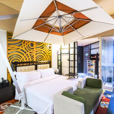 Firstblood大床房[27寸2K144hz显示器i7+RTX2060]