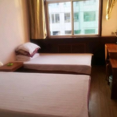 普通双床房(公共卫浴)