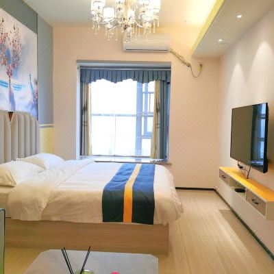 青春随机大床房