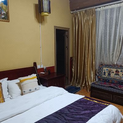 藏式特色大床房