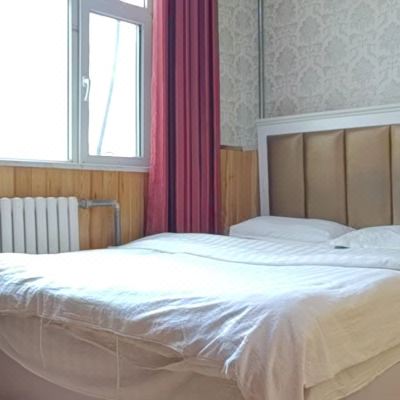 普通大床房（公共卫浴）