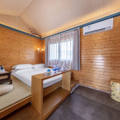 海汐观景木屋房