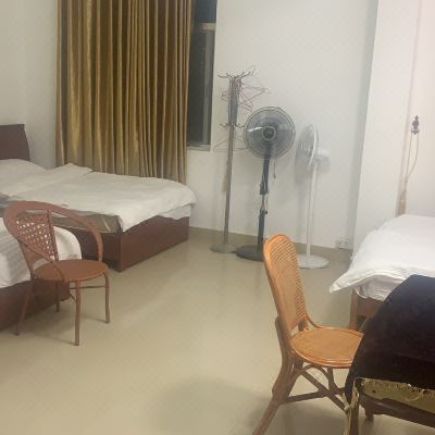 麻将娱乐三人房