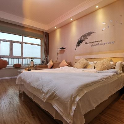 日落灯网红看海主题房