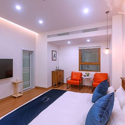 精致庭院大床房