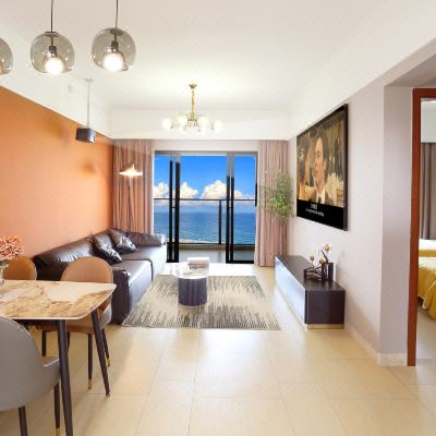 投影仪-意式极简风270度全海景两房三床套房（日出观海超大阳台）