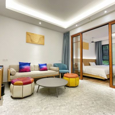 格调丨巨幕影院套房