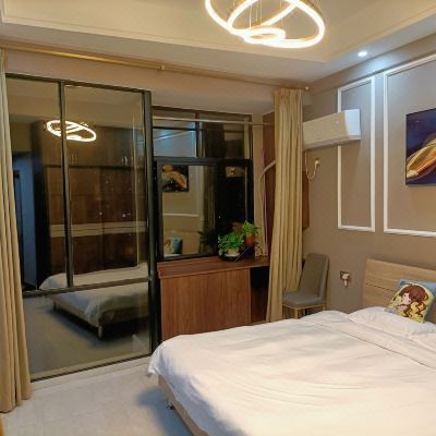 烂漫主题情侣房