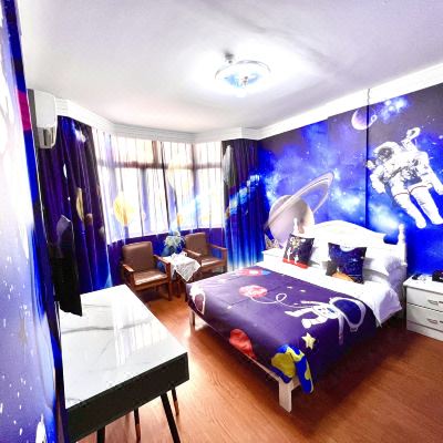 宇航员星空主题房