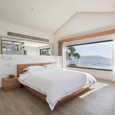 逍遥居豪华海景家庭房