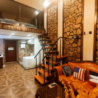 双人浴缸VIP私人影咖房