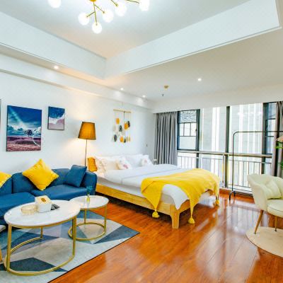 舒适大床房（洗衣机+冰箱）