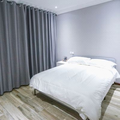 阳光景观大床房