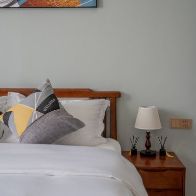 雅致豪华大床房