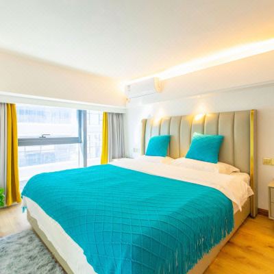 商务loft一室一厅大床房