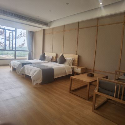 豪华山景双床房