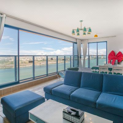 180°豪华湾景两房两卫一厅