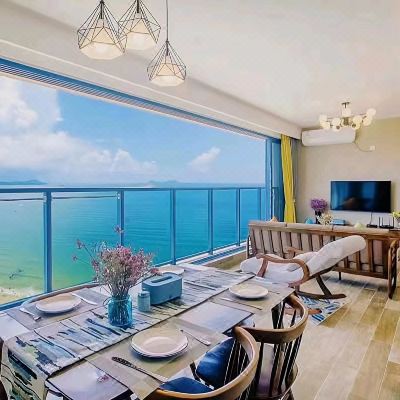 楼王侧海两房两卫一厅