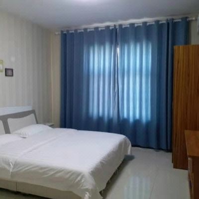 普通大床房（公共卫浴）