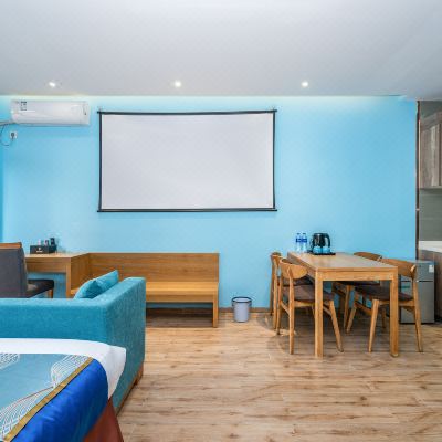 天空电影主题大床房(浪漫情侣)