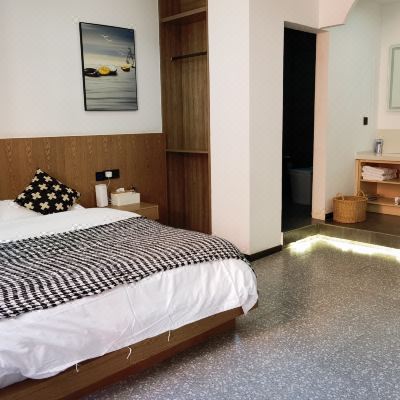 秋々双人电竞大床房