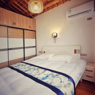 豪华园景大床房