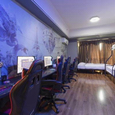 绝地求生四人房[全房间机械键盘+达尔优鼠标]