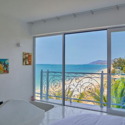 沙滩•海景日落圆床房