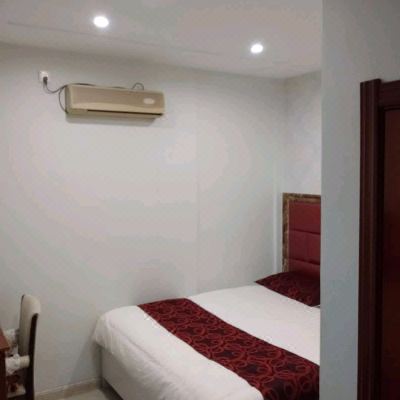 大床房（无窗）