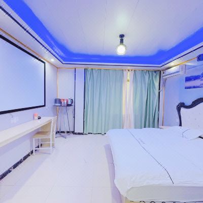 巨幕投影大床房