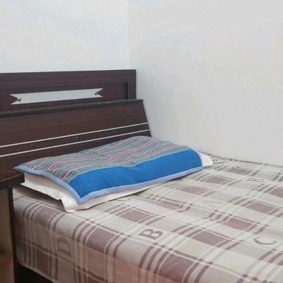 单人间（公共卫浴）