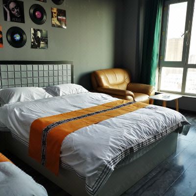 麻将双床主题房