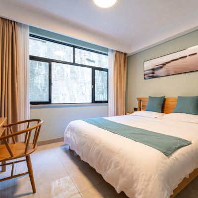 305北欧风豪华大床房