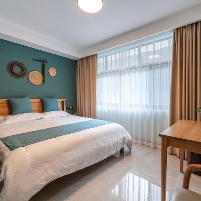 303北欧风豪华大床房