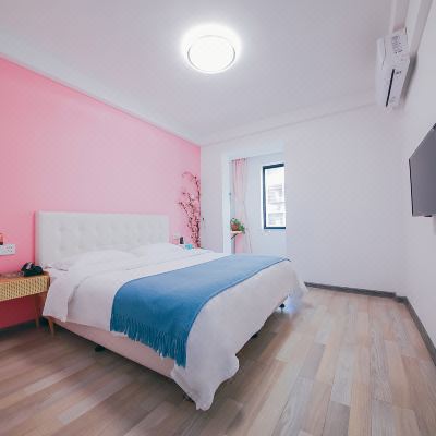 玖遇｜怦然心动大床房｜情侣优选