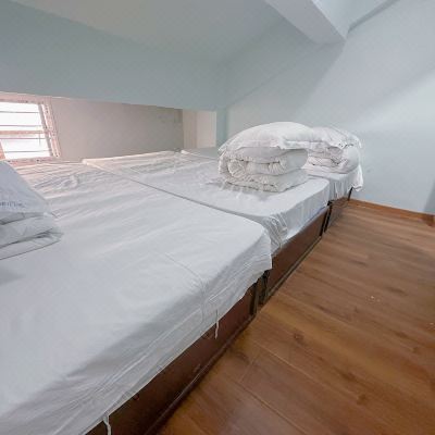 特价电竞三人间