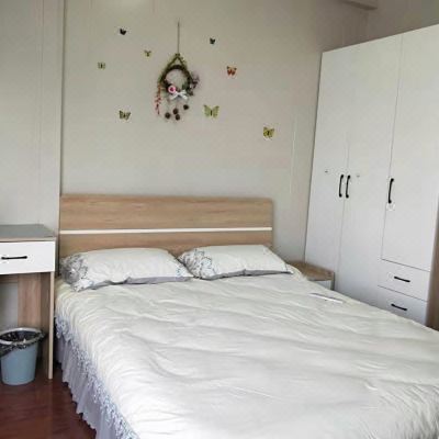 温馨次卧大床房C