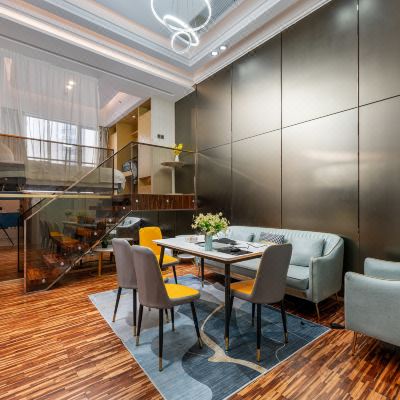 复式三房一厅豪华套房