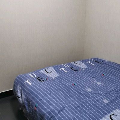 特价大床房（公共卫浴）