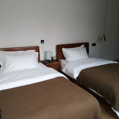 洛尘·商务标准间