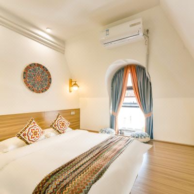 鲸栖榻榻米(电瓶车出租、离海边700米）