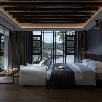 浪漫蜜月大床房