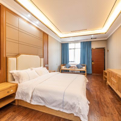 山景·豪华中式大床房