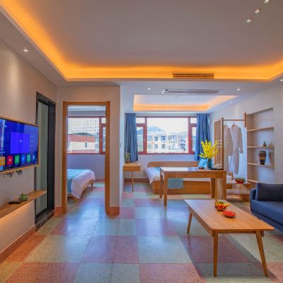 远方·豪华家庭房