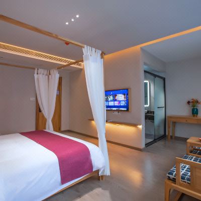 云漫·轻奢智能大床房