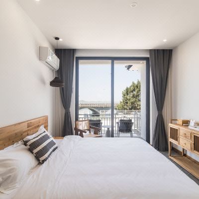 听雨·阳光湖景大床房