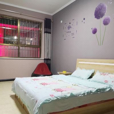 豪华大床主题房