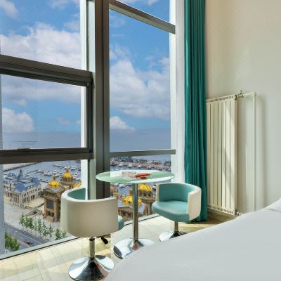 高空喷泉海景Loft四张大床房（双卫）