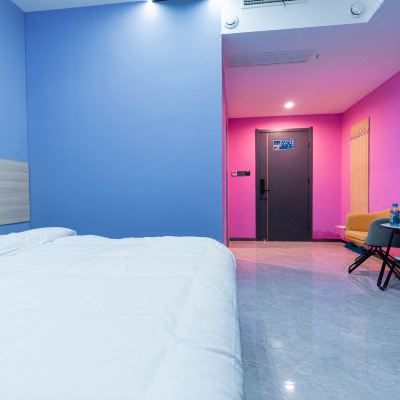 浪漫电竞大床房[I5+2060+32寸曲屏+64G]