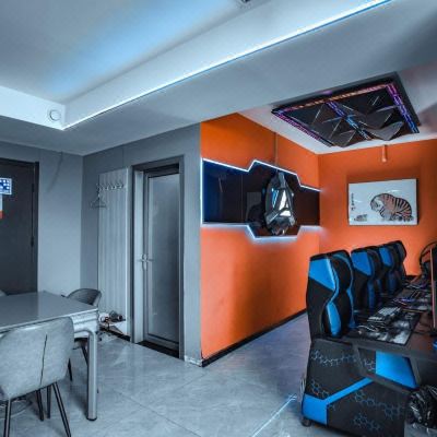 电竞四人麻将房[I5+2060+32寸曲屏+64G]